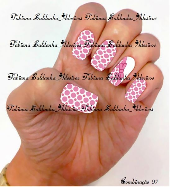 Bolinhas Cor de Rosa